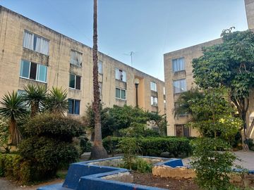 Departamento sobre San Jacinto frente al parque San Rafael