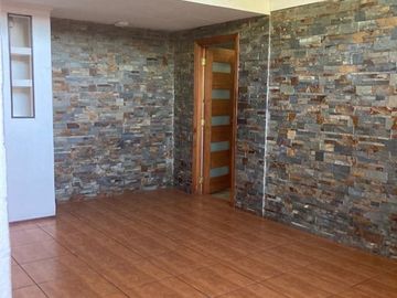 Casa en Venta en LOS MINISTROS / PARQUE LAS ROSAS