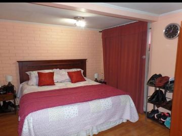 Casa en Venta en LOS MINISTROS / PARQUE LAS ROSAS