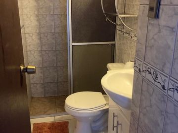 Casa en Venta en LOS MINISTROS / PARQUE LAS ROSAS