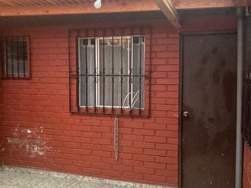 Casa en Venta en LOS MINISTROS / PARQUE LAS ROSAS