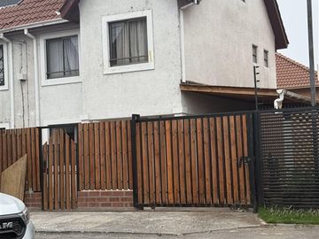 Casa en Venta en Pasaje Tololo 861