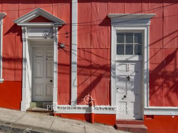 Casa patrimonial en Cerro Alegre