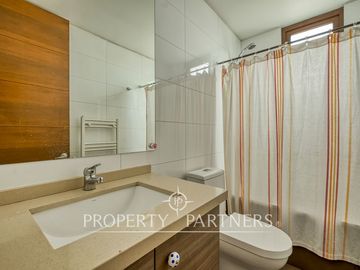 Venta de Hermosa casa mediterránea en Condominio La Reina Alta.