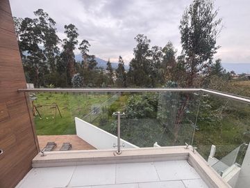 Departamento en Tumbaco