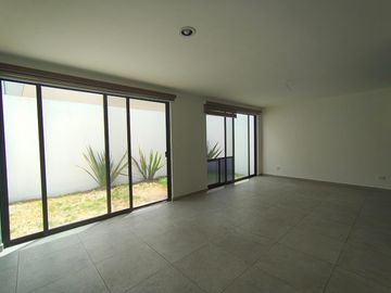 Casa en Venta en Residencial Monte Real, Tlaxcalancingo, Cholula,Puebla