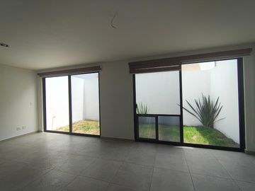 Casa en Venta en Residencial Monte Real, Tlaxcalancingo, Cholula,Puebla