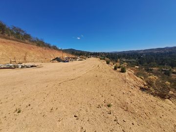 Se vende hermosa parcela de 6043 m2 en exclusivo fundo Santa María de los Quillayes, Quilpue.