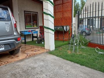 A PASOS DE CALLE ADOLFO NOVOA