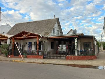 A PASOS DE CALLE ADOLFO NOVOA