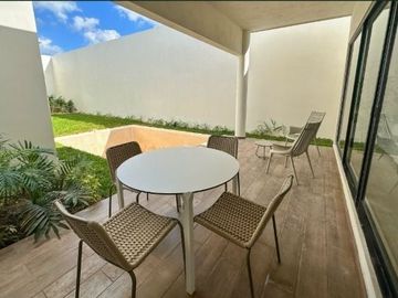 CASA EN VENTA CONKAL YUCATAN