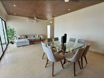 CASA EN VENTA CONKAL YUCATAN