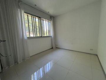Casa en Venta al lago en Castores, Nordelta.