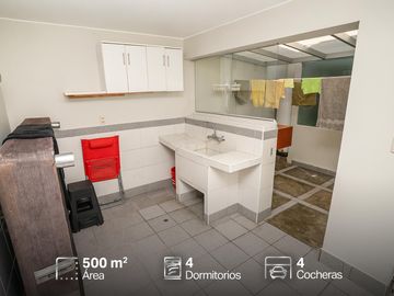 Casa en LA ENCANTADA DE VILLA Venta