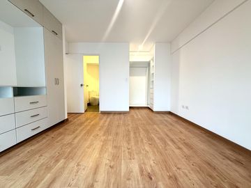 Departamento Duplex con Gran Terraza Cochera y Depósito