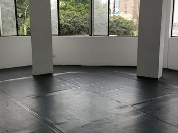 Local en 4to piso en Miraflores