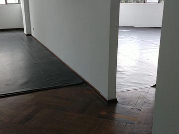 Local en 4to piso en Miraflores