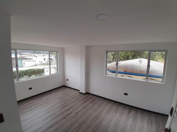 CASA EN VENTA URB. SAN GREGORIO-165m2-3 DORMITORIOS-$140.000