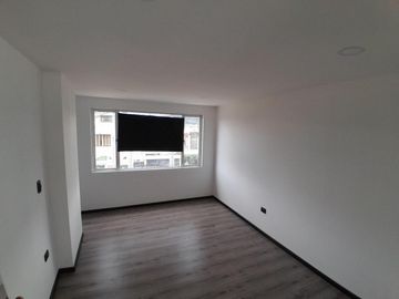 CASA EN VENTA URB. SAN GREGORIO-165m2-3 DORMITORIOS-$140.000