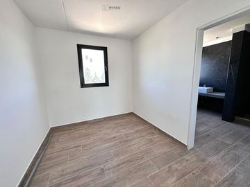 CASA EN VENTA CON SALIDA AL RIO - BARRIO CANAL