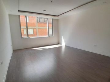 DEPARTAMENTOS EN VENTA- $116.900 EN EL QUITO TENNIS-99m2.