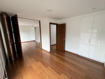 PENTHOUSE EN VENTA CUMBAYA-380m2 - 3 DORMITORIOS.(NEGOCIABLE)
