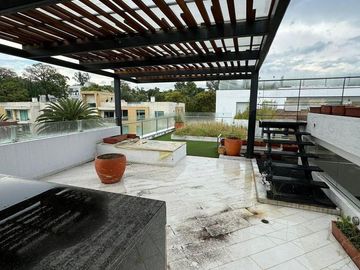 PENTHOUSE EN VENTA CUMBAYA-380m2 - 3 DORMITORIOS.(NEGOCIABLE)