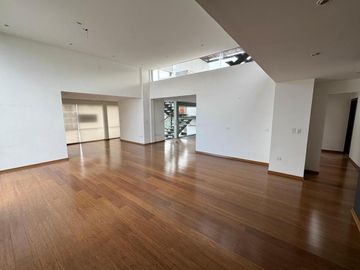 PENTHOUSE EN VENTA CUMBAYA-380m2 - 3 DORMITORIOS.(NEGOCIABLE)