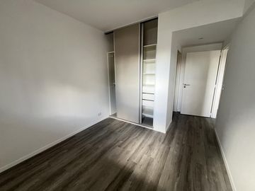 Hermoso departamento de 3 ambientes a estrenar.