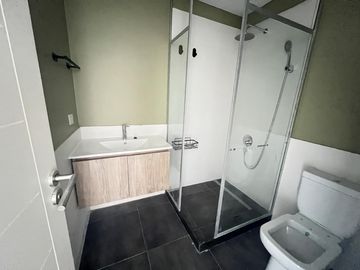 Hermoso departamento de 3 ambientes a estrenar.