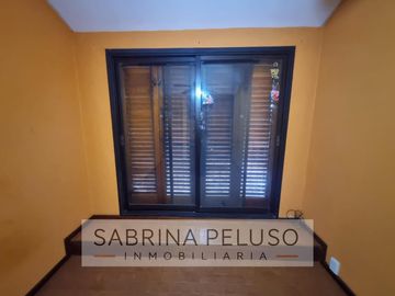 Casa en  venta en castelar