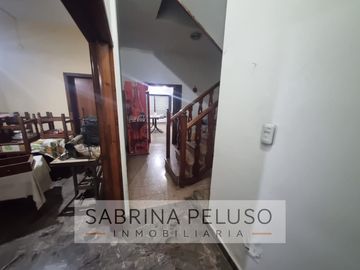 Casa en  venta en castelar