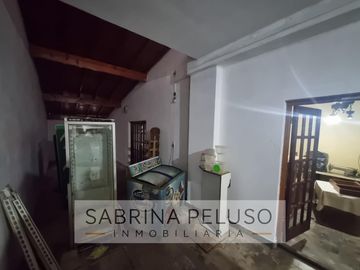 Casa en  venta en castelar