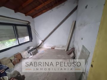 Casa en  venta en castelar