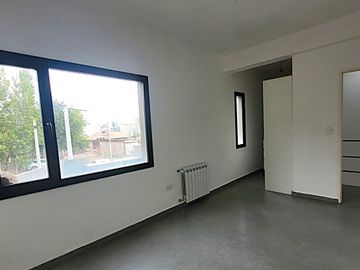 VENTA COMPLEJO DE 3 DUPLEX - NEUQUEN CAPITAL