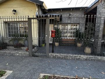 Casa en Castelar Sur
