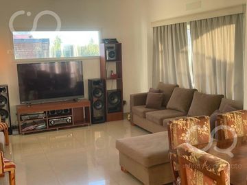 CASA A LA LAGUNA EN BARRIO PRIVADO LOS TALAS CANNING