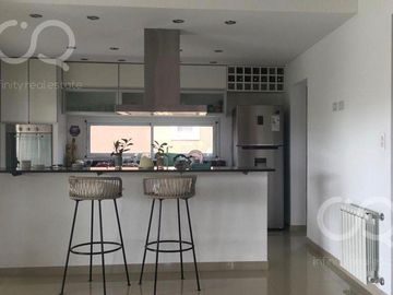 CASA A LA LAGUNA EN BARRIO PRIVADO LOS TALAS CANNING