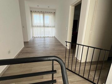 Casa en venta - 4 Dormitorios 6 Baños - 819Mts2 - Escobar