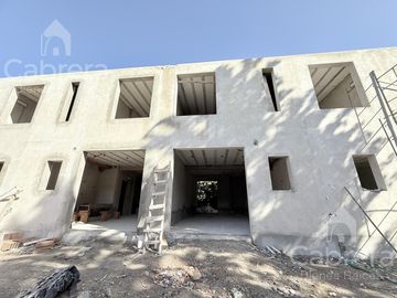 Duplex a estrenar de 2 dormitorios en venta en City Bell