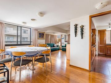 Departamento de categoría  en  venta 5 dormitorios vista franca al rio