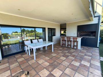 VENTA CASA SAN SEBASTIAN AREA 2 - VISTA AL GOLF LAGUNA