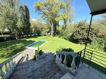 Casa Quinta en Venta en Chilvilcoy, 3000 m2 con precioso jar