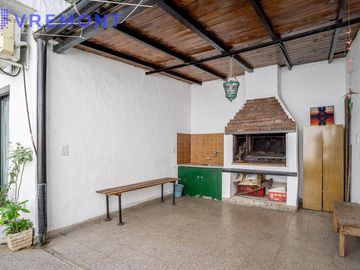 Franklin al 1100 PH en venta en caballito con fondo libre