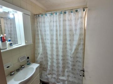 Departamento en venta - 3 Dormitorios 2 Baños - 65Mts2 - Villa Lugano