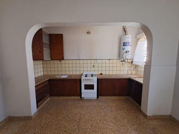 Casa en PH. AL FRENTE