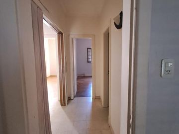 Casa en PH. AL FRENTE