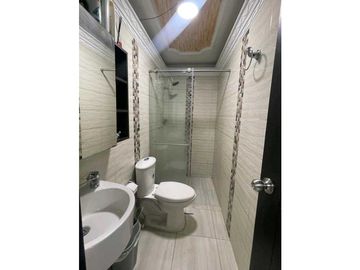 SE VENDE CASA EN BARRIO GUADUALES CALI JPG-JV W 8971895