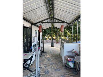SE VENDE CASA EN BARRIO GUADUALES CALI JPG-JV W 8971895
