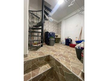 SE VENDE CASA EN BARRIO GUADUALES CALI JPG-JV W 8971895